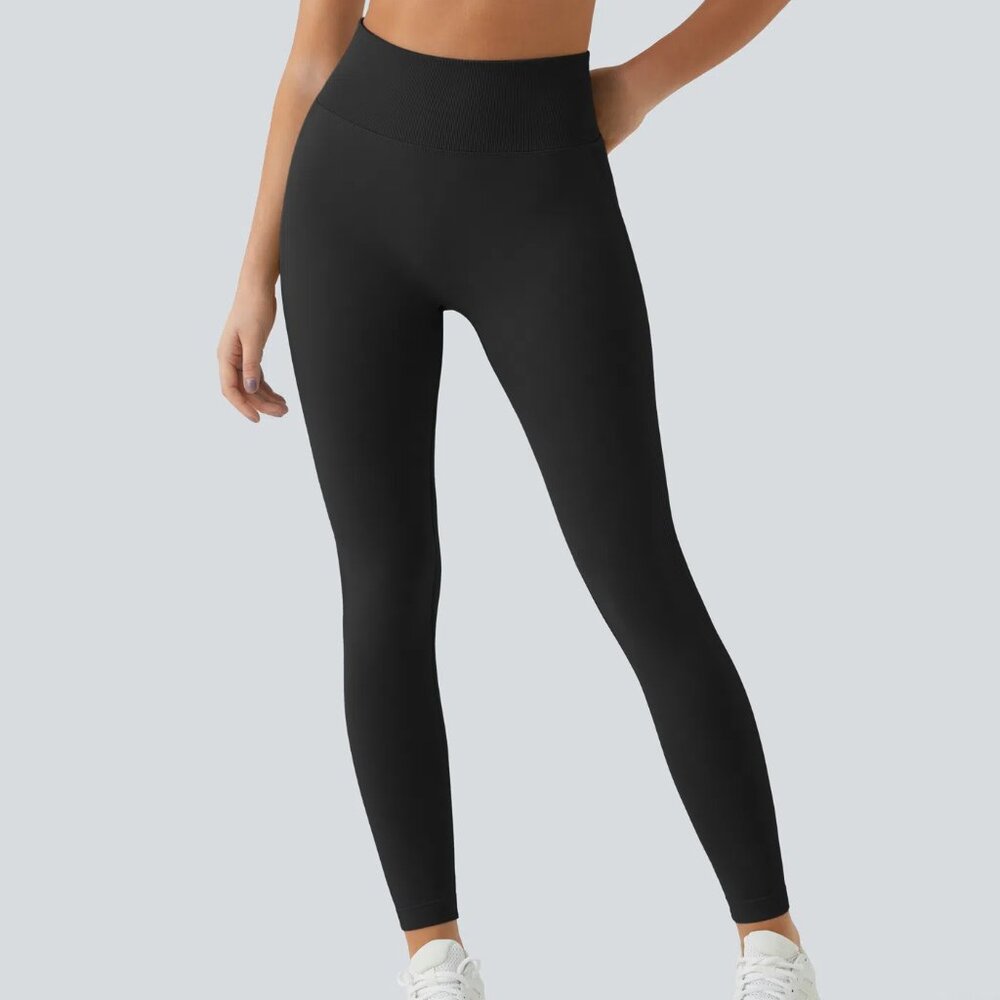 Halara Seamless Flow High Waisted Scrunch Butt Lifting Leggings 7/8 Length Small